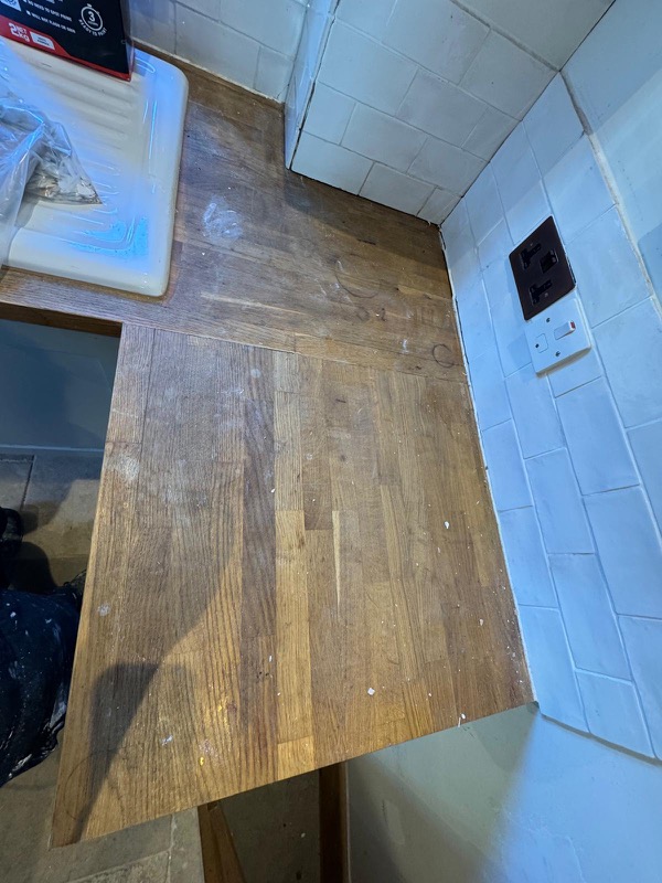 Kitchen island in Godstone sanded down and oiled with Osmo Polyx oil